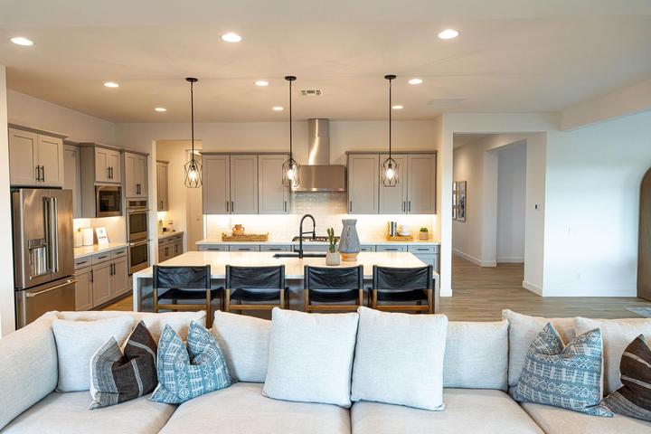 SINGLE FAMILY RESIDENCE