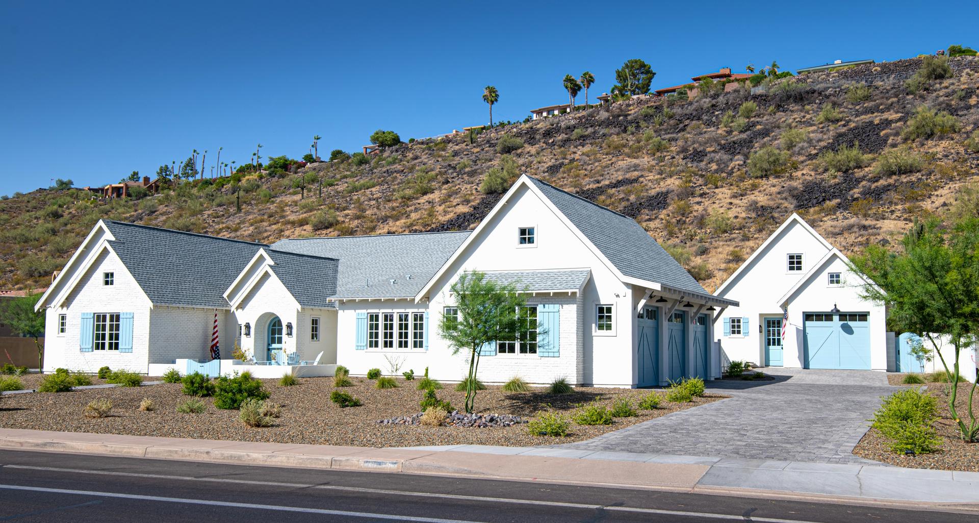 CUSTOM HOMES & STRUCTURES