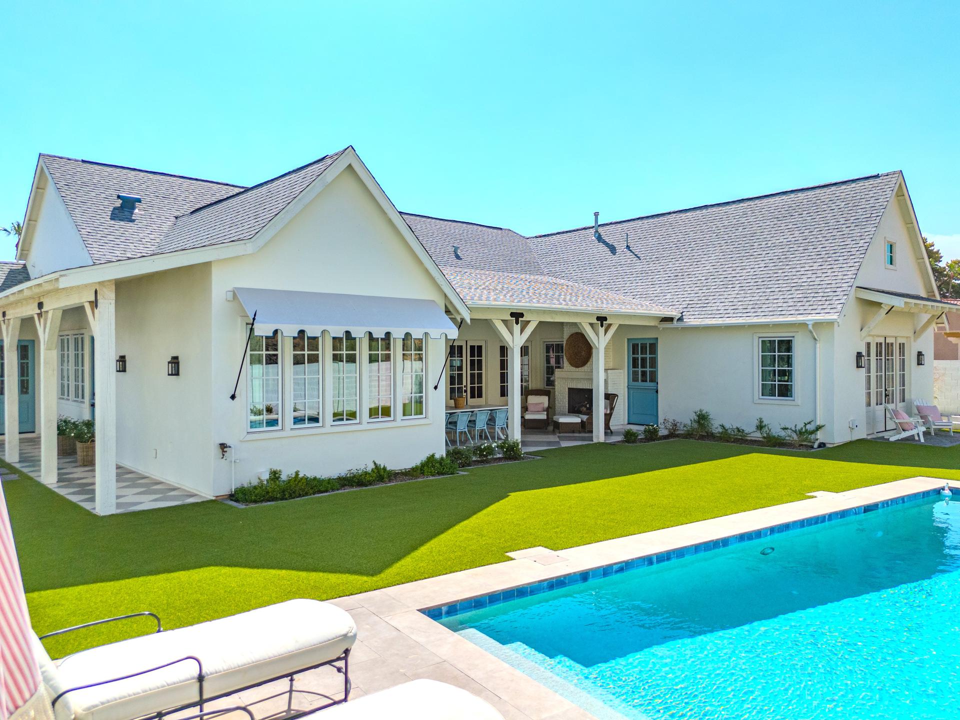 CUSTOM HOMES & STRUCTURES