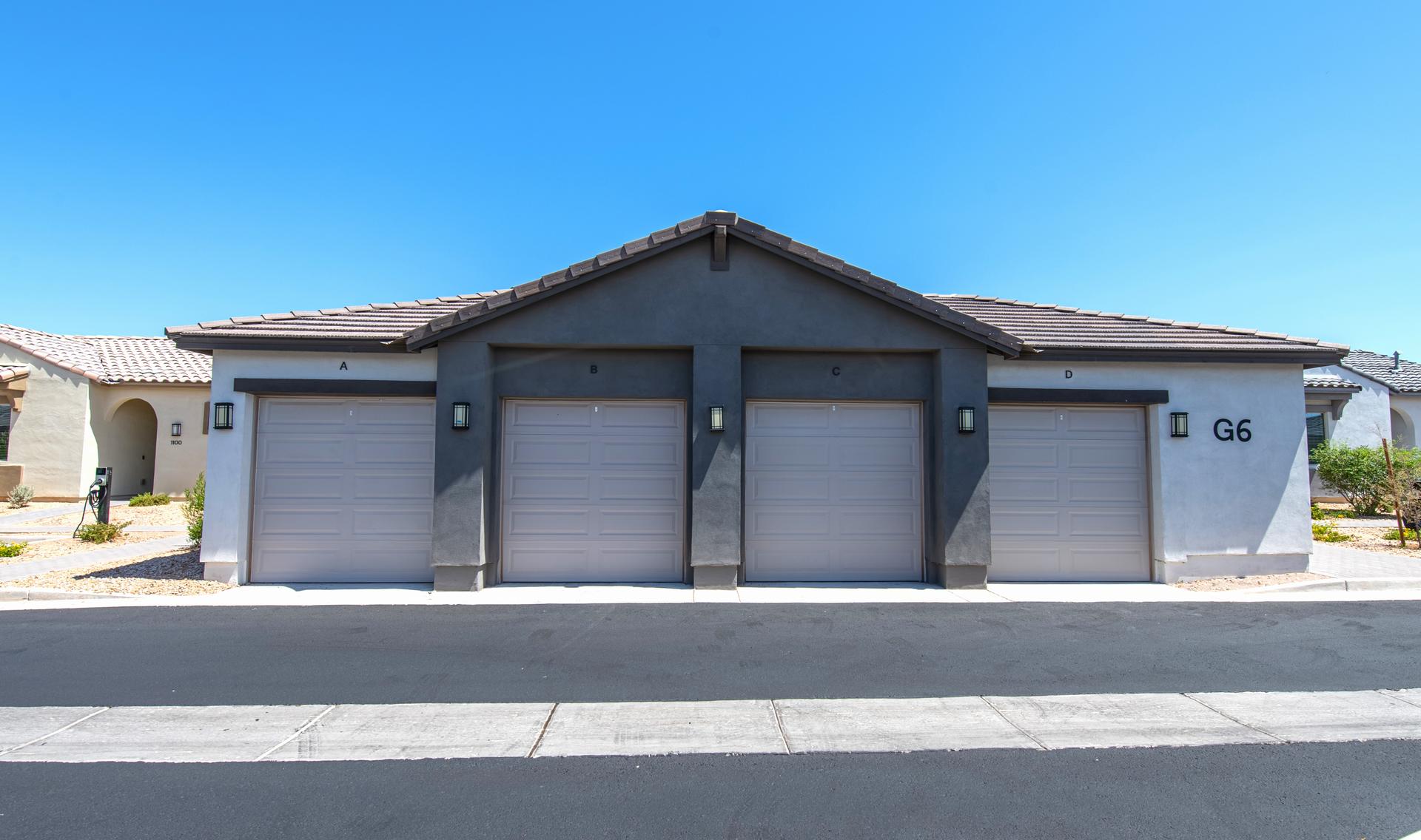 CUSTOM HOMES & STRUCTURES